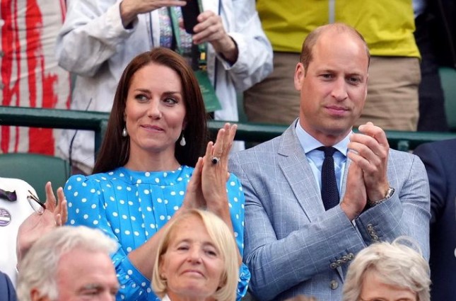 Kate Middleton y el príncipe William son recibidos con abucheos en Boston